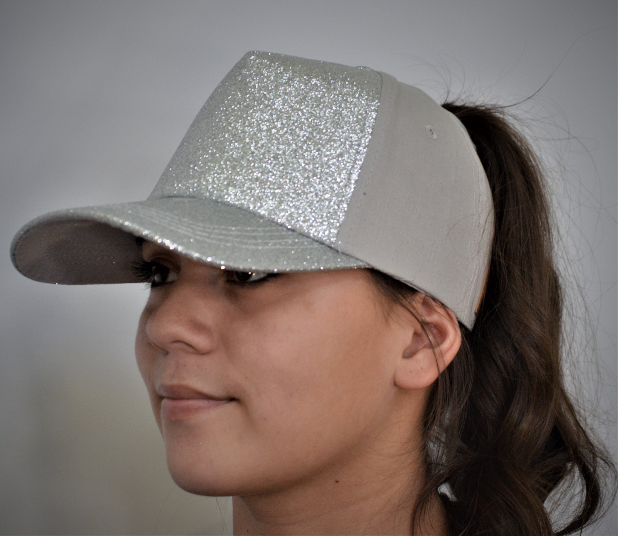 Silver Cloth-back Hat